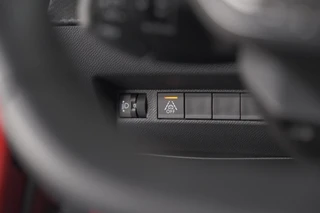 Peugeot e-208 – thumbnail 32