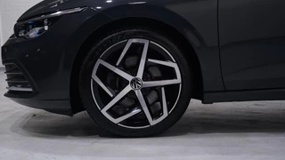 Volkswagen Golf – thumbnail 16