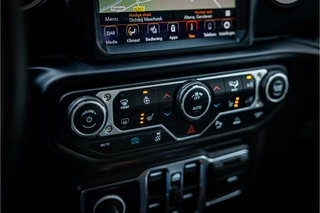 Jeep Wrangler – thumbnail 23