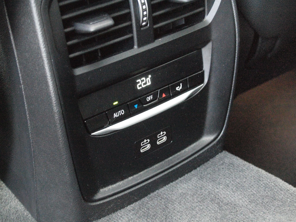 BMW i4 – foto 34