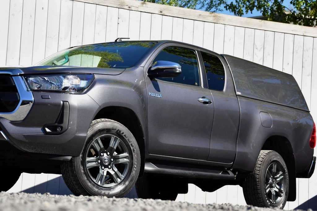 Toyota Hilux – foto 2