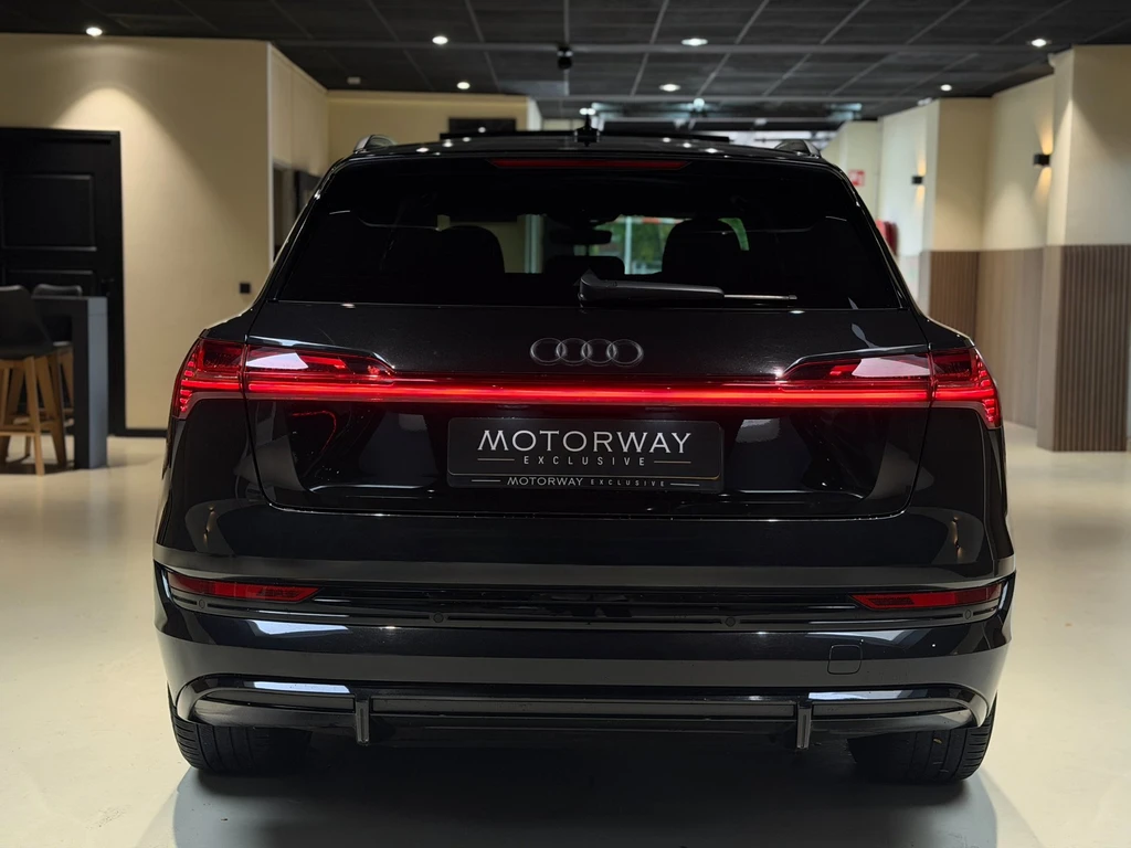 Audi e-tron – foto 4