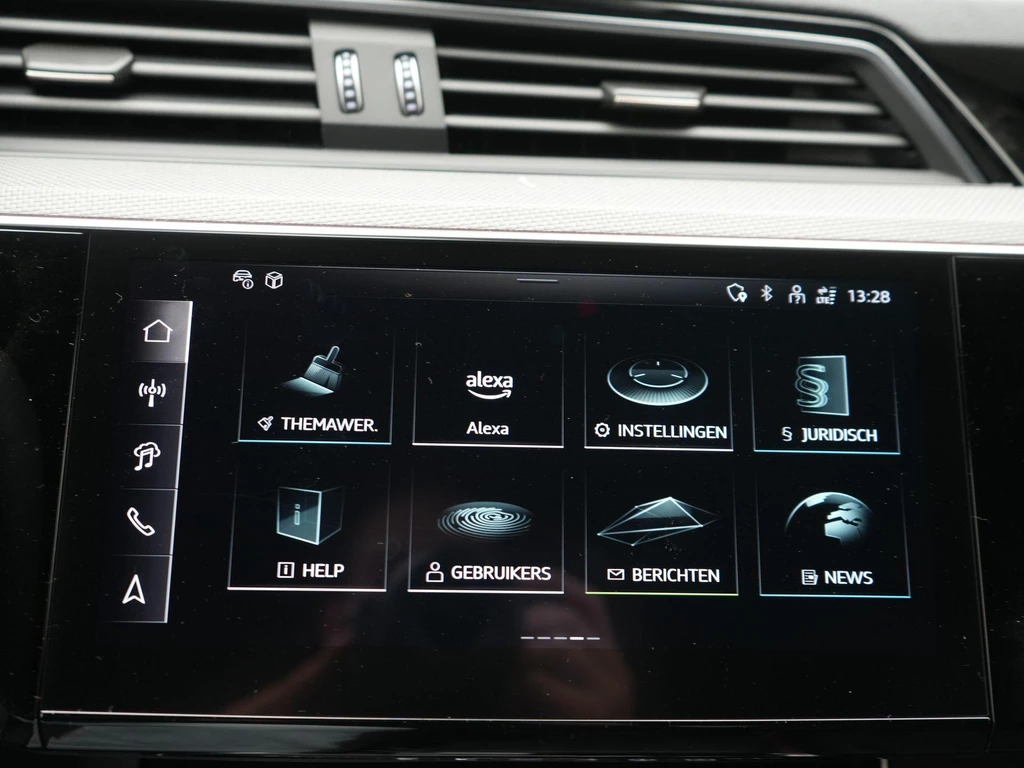 Audi Q8 Sportback e-tron – foto 27