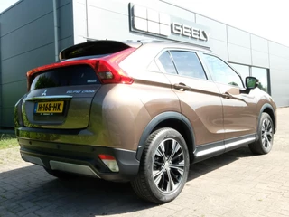 Mitsubishi Eclipse Cross – thumbnail 3