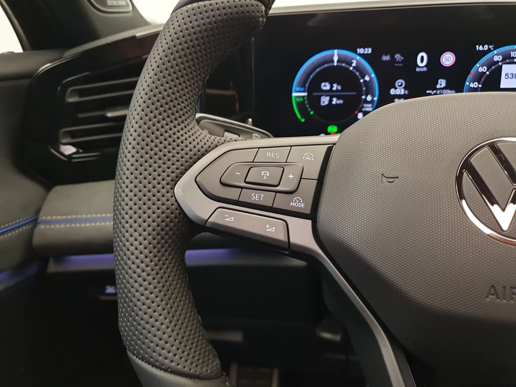 Volkswagen Tiguan – foto 12