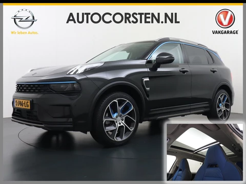 Lynk & Co 01 1.5T PHEV AUT-7 261pk Pano-Schuifdak Lmv 20" 360°Camera Apple Carplay Android Auto Adap.Cruise Navi Pdc Ecc Keyless Led Plug-In Hybrid Elek.Memory.Stoel File assistent Dodehoek detector Elektrisch bedienbare achterklep Rijstrooksensor Wifi Verkeersbord detectie 425Nm koppel 3,7kw laadvermogen €44.882,- Nieuwprijs 1e Eigenaar Origineel Nederlandse Auto!