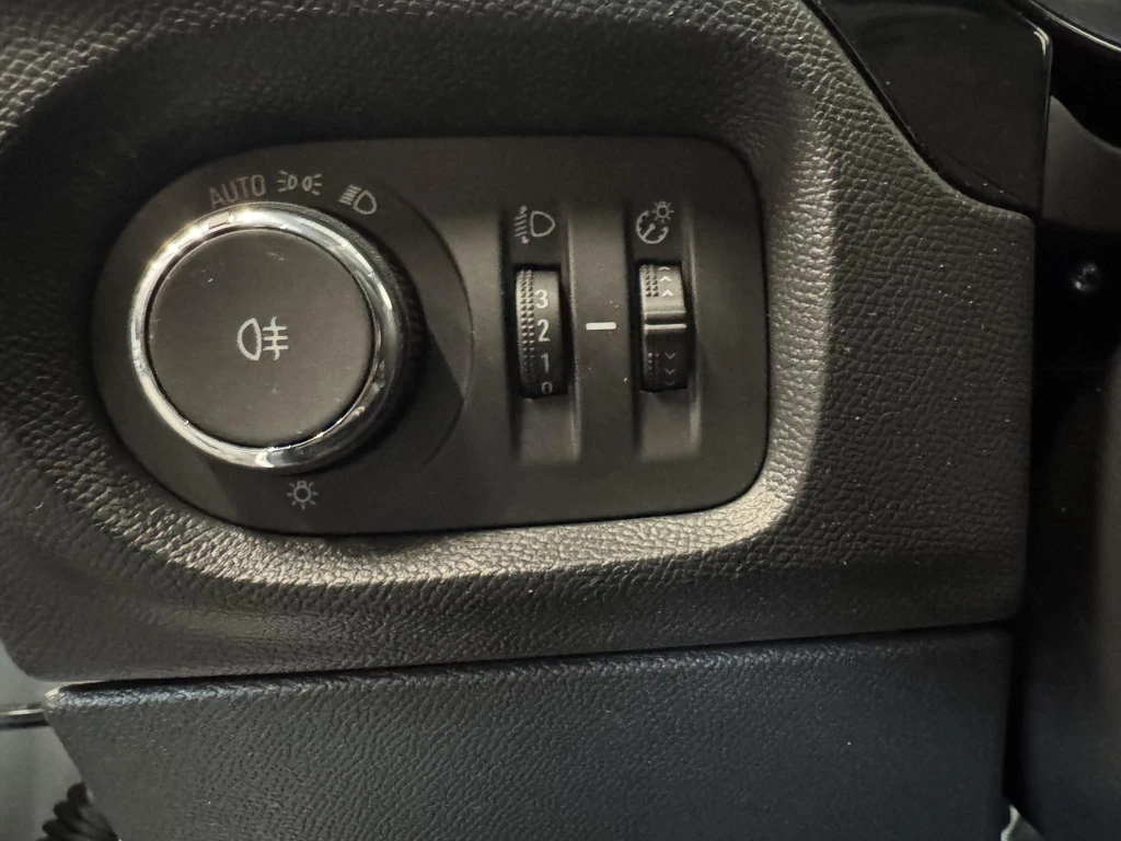 Opel Corsa – foto 15