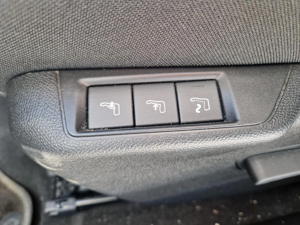Peugeot 208 – foto 26