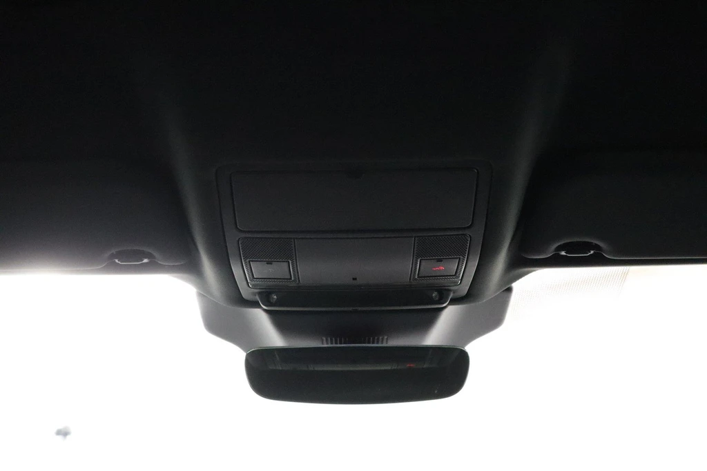 Jaguar I-PACE – foto 30