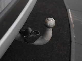 Ford Kuga – thumbnail 12