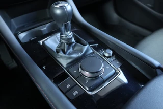 Mazda 3 – thumbnail 19