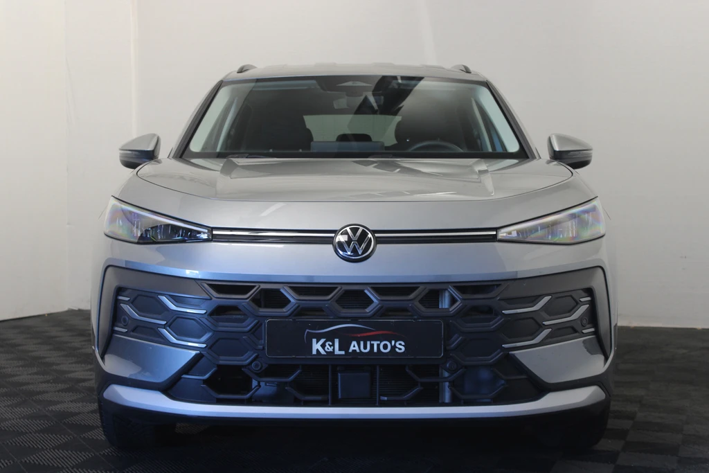 Volkswagen T-Roc – foto 6