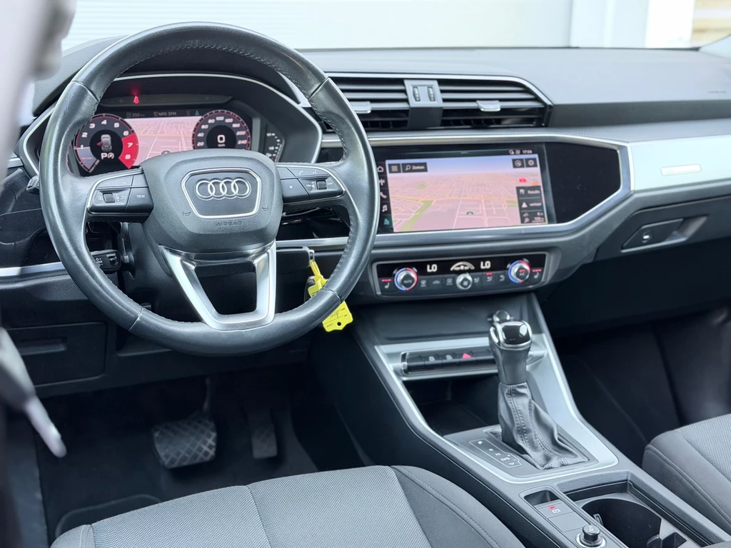 Audi Q3 – foto 11