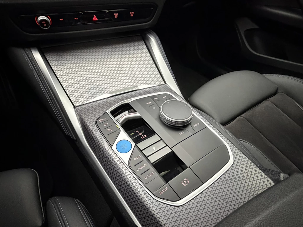 BMW i4 – foto 23
