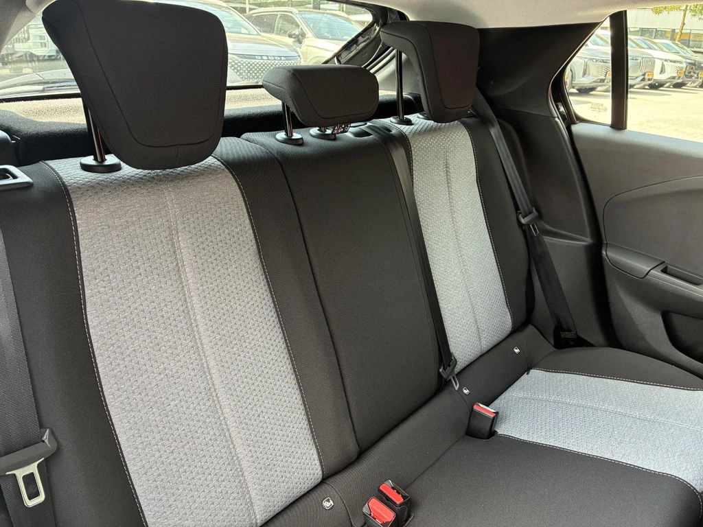 Opel Corsa-e – foto 16
