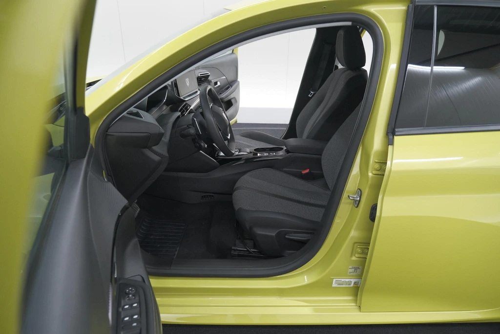 Peugeot 208 – foto 33