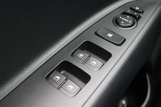 Kia Stonic – thumbnail 29