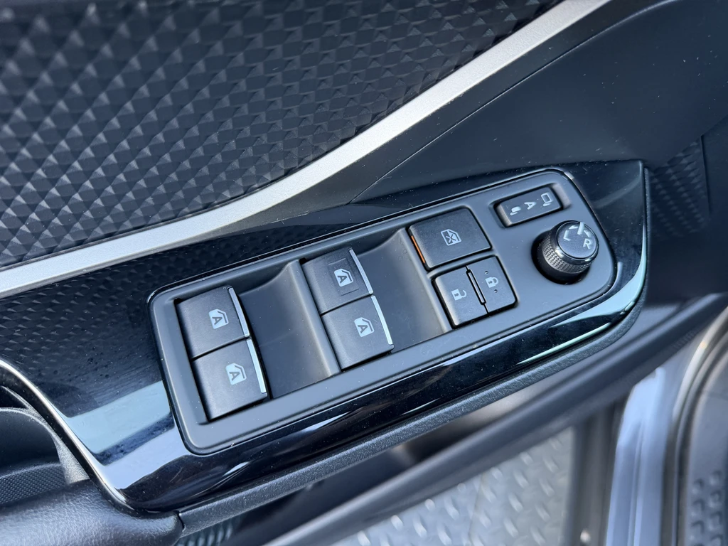 Toyota C-HR – foto 36