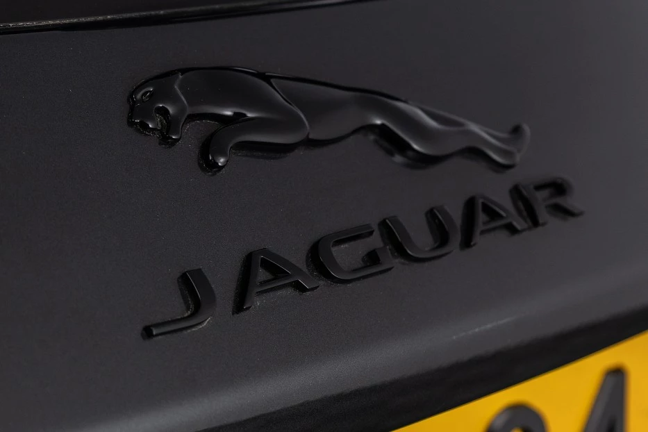 Jaguar E-PACE – foto 53