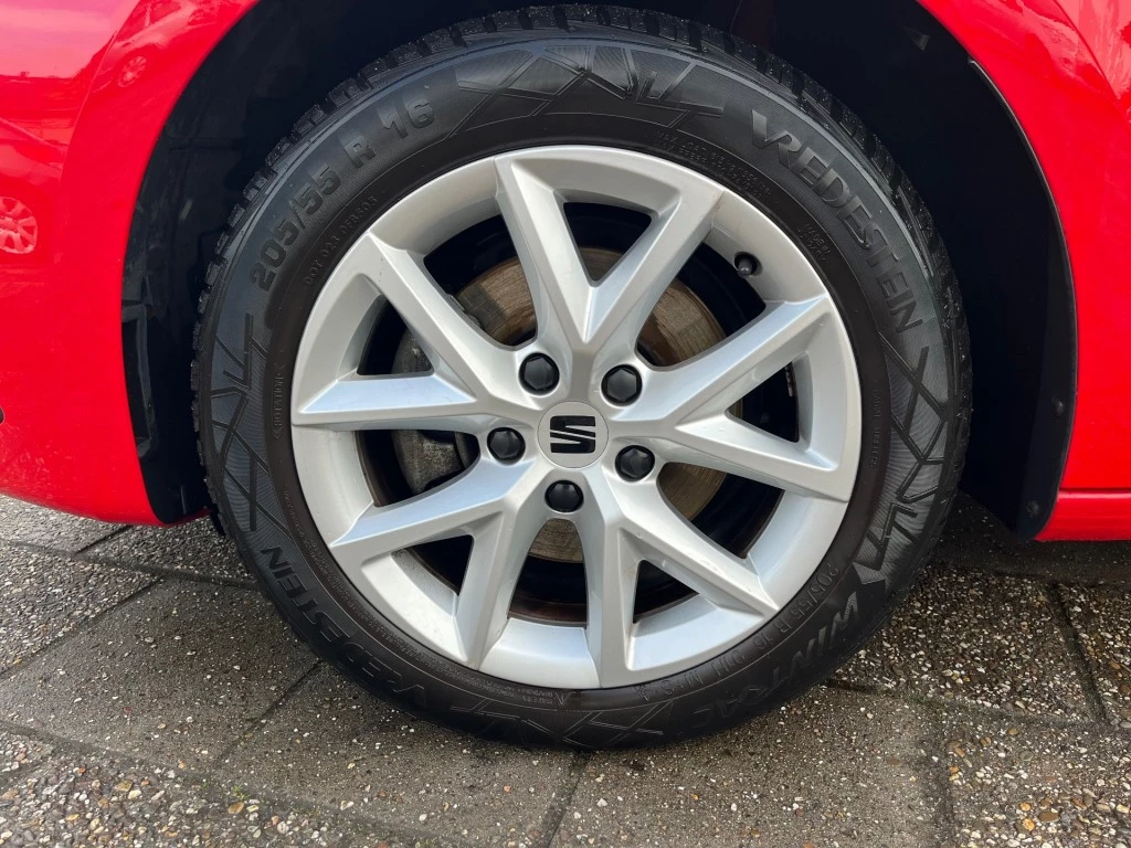 SEAT Leon – foto 14