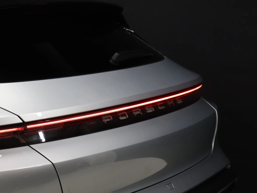 Porsche Taycan – foto 28