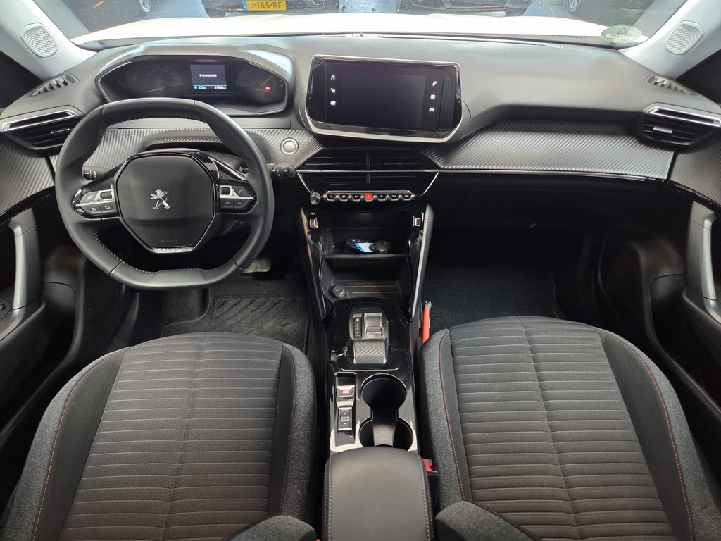 Peugeot e-2008 – foto 17