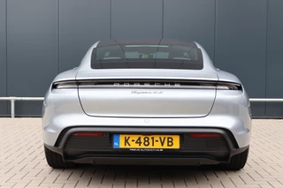 Porsche Taycan – thumbnail 6