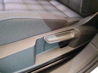 Volkswagen Golf – thumbnail 22