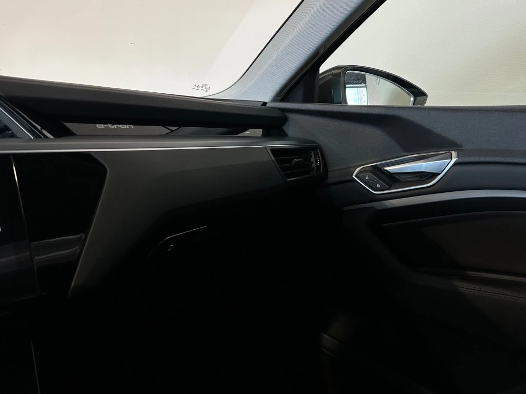 Audi e-tron – foto 36