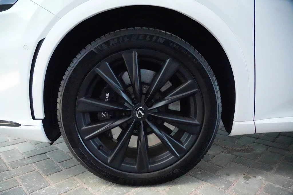 Lexus RX – foto 9