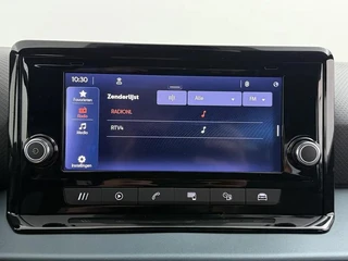 SEAT Arona – thumbnail 12