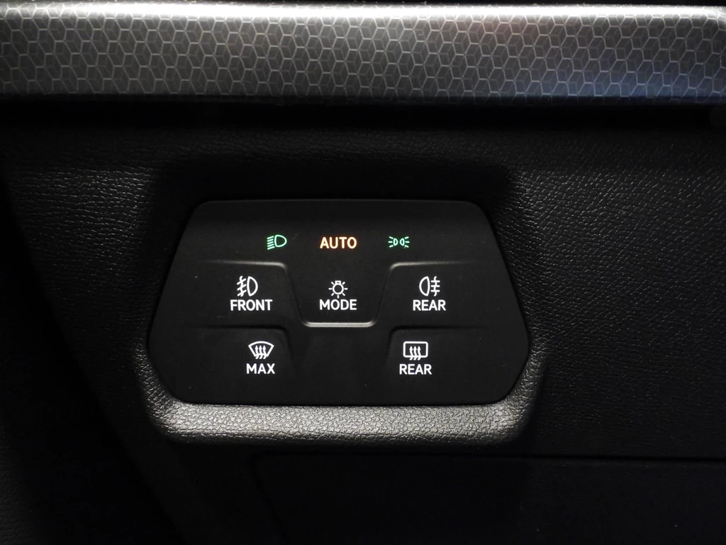 SEAT Leon – foto 22