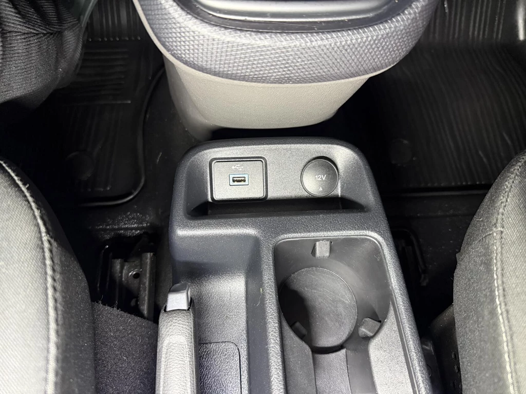 Ford Transit Connect – foto 24