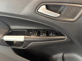 Ford Tourneo Connect – thumbnail 18