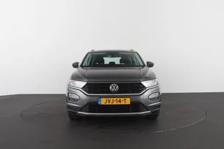 Volkswagen T-Roc – thumbnail 6