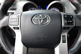 Toyota Land Cruiser – thumbnail 22