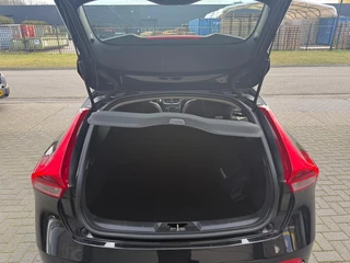 Volvo V40 – thumbnail 13