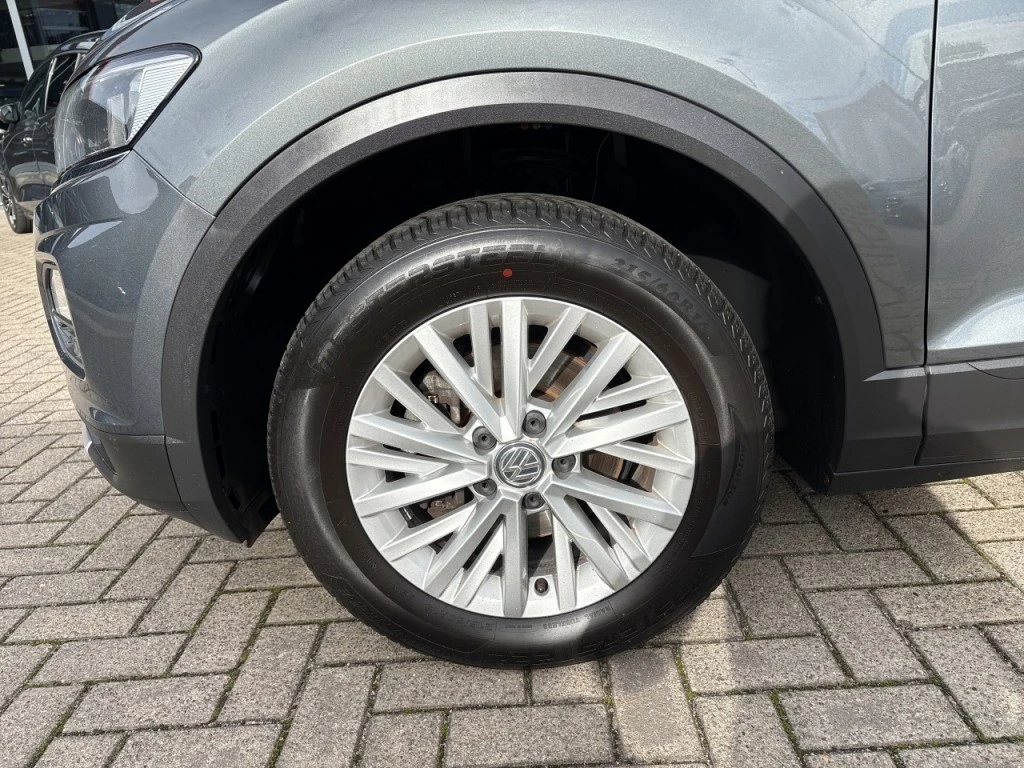 Volkswagen T-Roc – foto 9