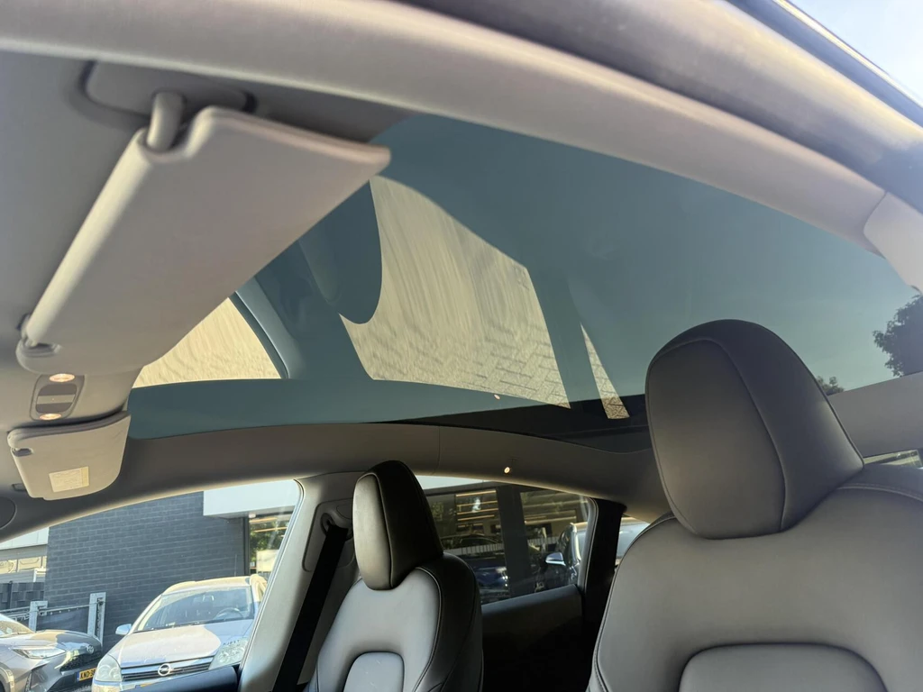 Tesla Model Y – foto 7