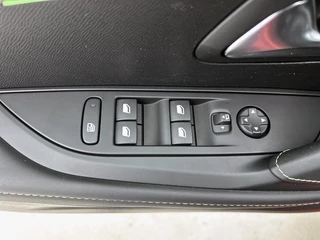 Peugeot 208 – thumbnail 32