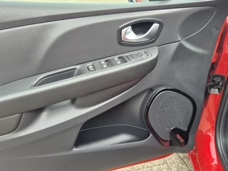 Renault Clio – thumbnail 16