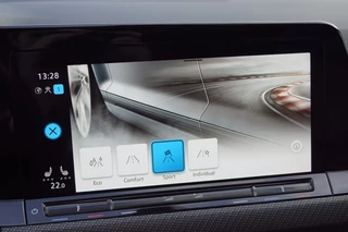 Volkswagen Golf – thumbnail 43