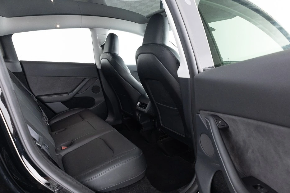 Tesla Model Y – foto 13