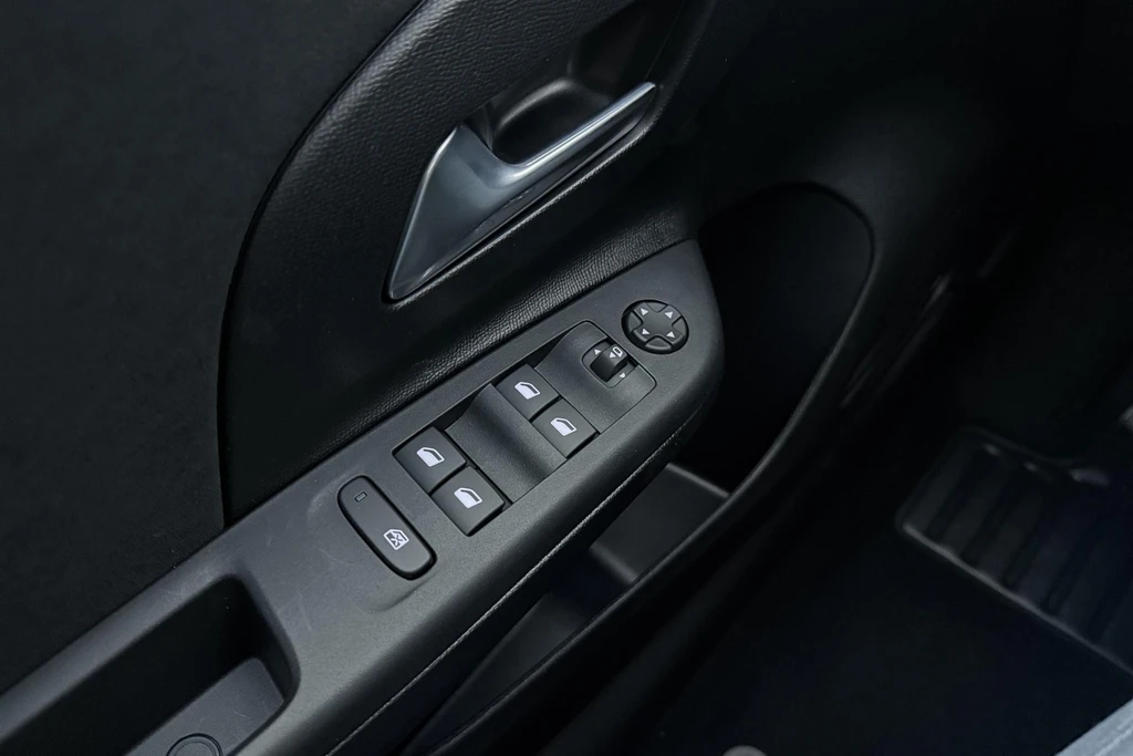 Opel Corsa – foto 20
