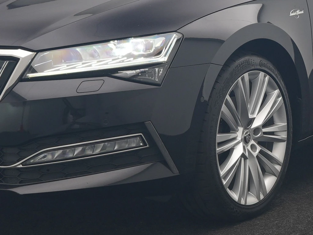 Škoda Superb – foto 16