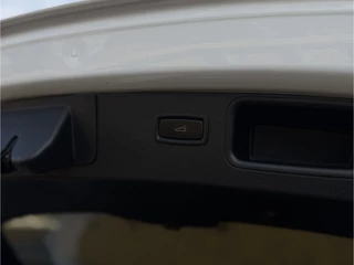 Porsche Macan – thumbnail 43
