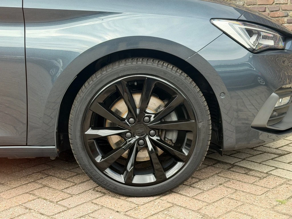 SEAT Leon – foto 13