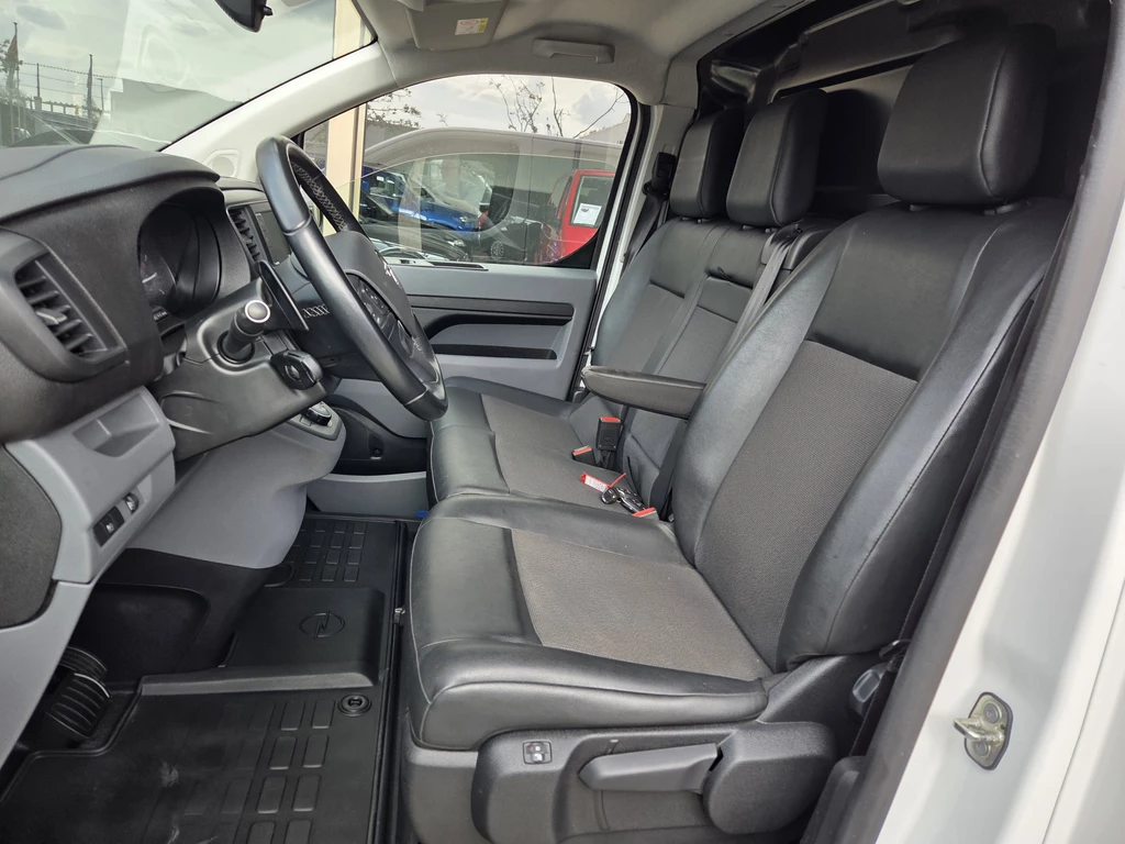 Opel Vivaro – foto 18