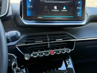 Peugeot 208 – thumbnail 18