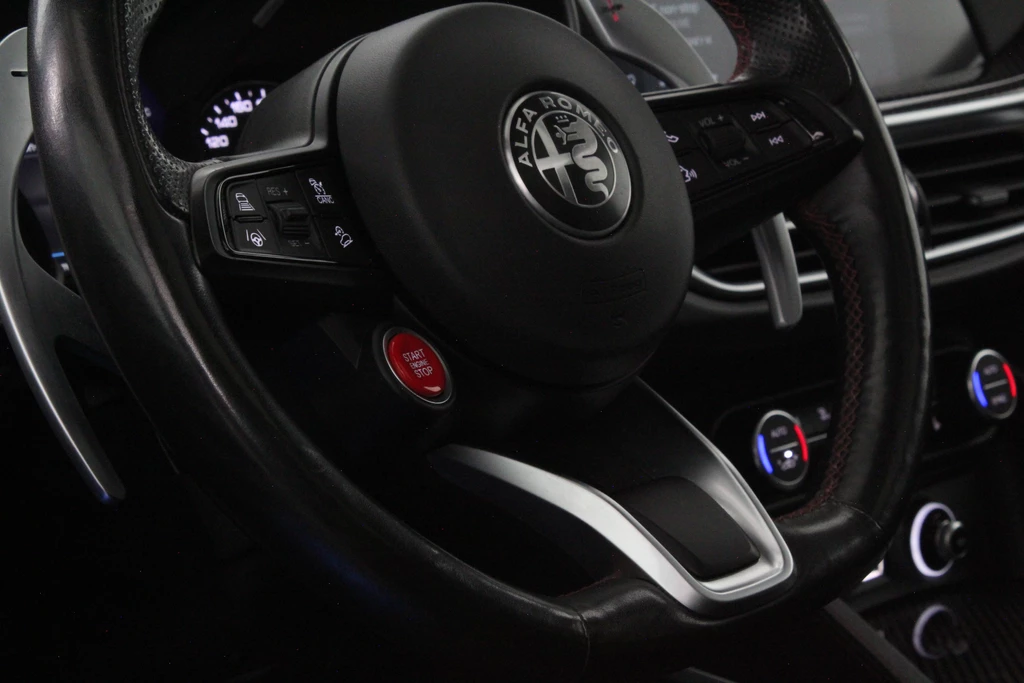 Alfa Romeo Stelvio – foto 22